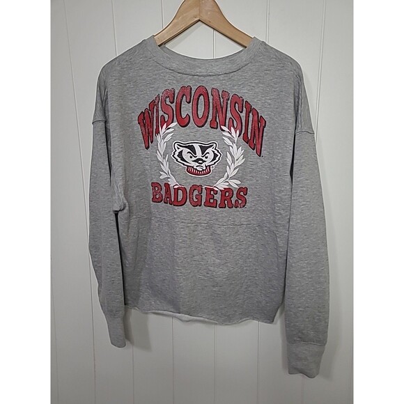 University of Wisconsin Badgers Fanatics Sweatshirt Cropped Womens Size Medium - Picture 5 of 9